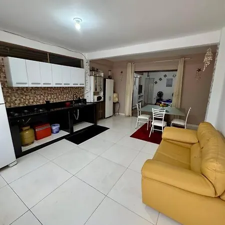 Lindo Estudio Em Caioba! Vao Amar! Matinhos Exterior photo